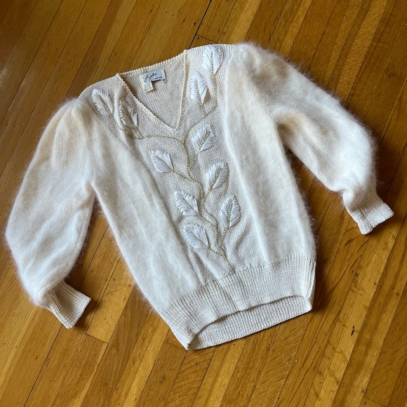 Lina Sweaters - Fluffy Lido New York vintage angora fuzzy white cream sweater rhinestones vneck